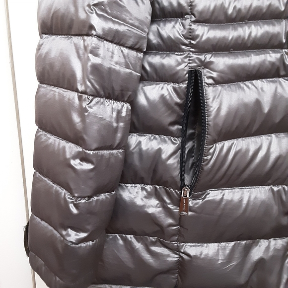 Andrew Marc Packable Coat Womens Large - Picture 5 of 13